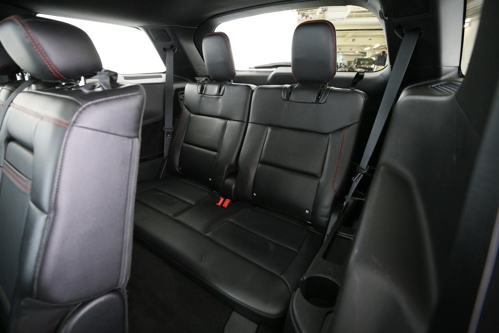 FORD Explorer 3.0 V6 Plug-in Hybrid ST-Line-image-11