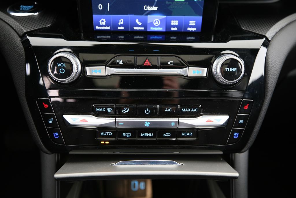 FORD Explorer 3.0 V6 Plug-in Hybrid ST-Line-image-8