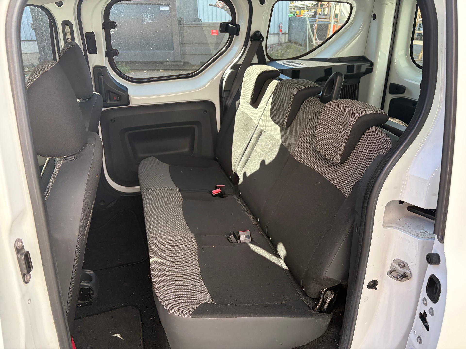 DACIA Dokker 1.6 Ambiance-image-7