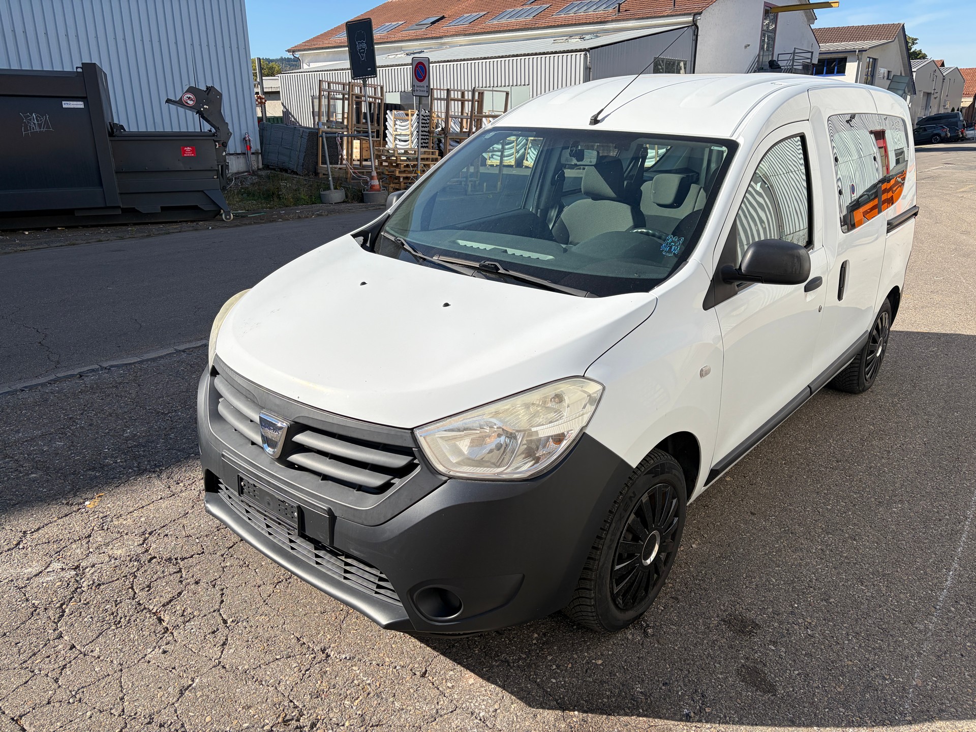 DACIA Dokker 1.6 Ambiance-image-0
