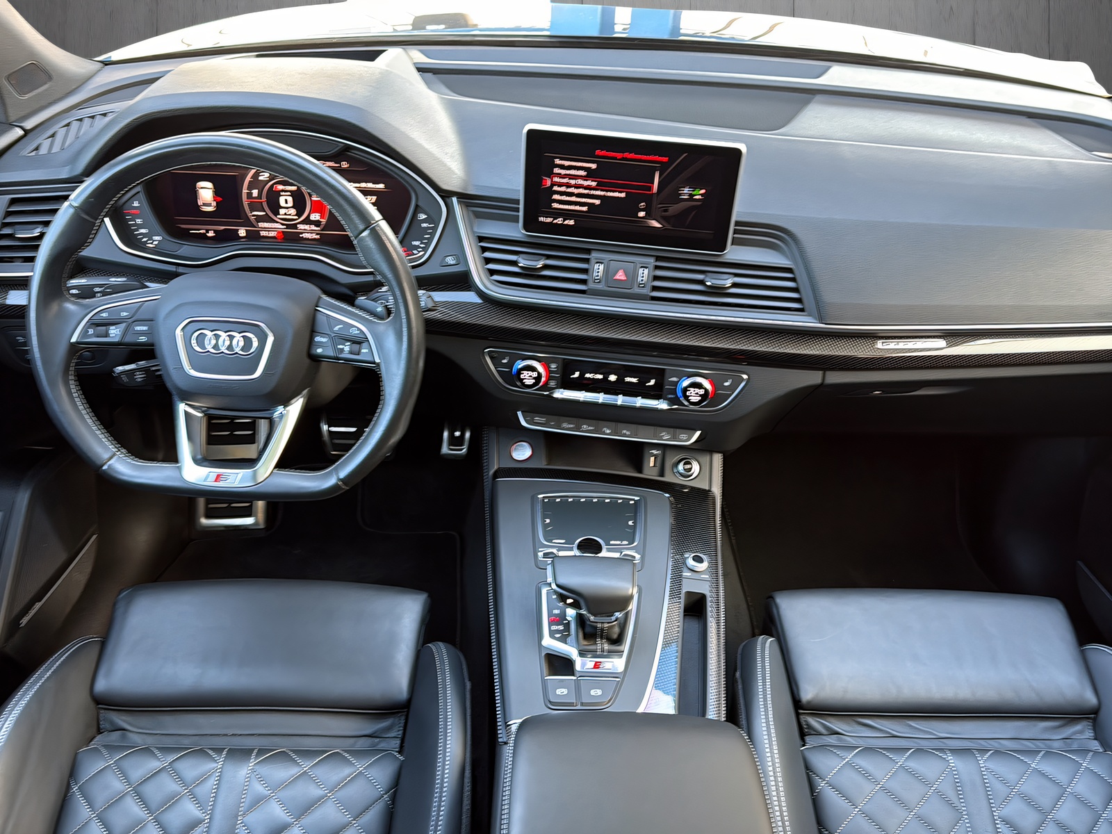 AUDI SQ5 TDI quattro*Vollausstattung*-image-10
