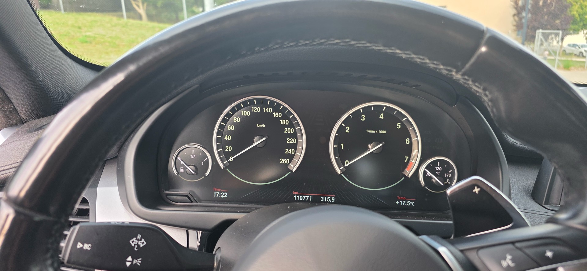 BMW 35i xDrive-image-1
