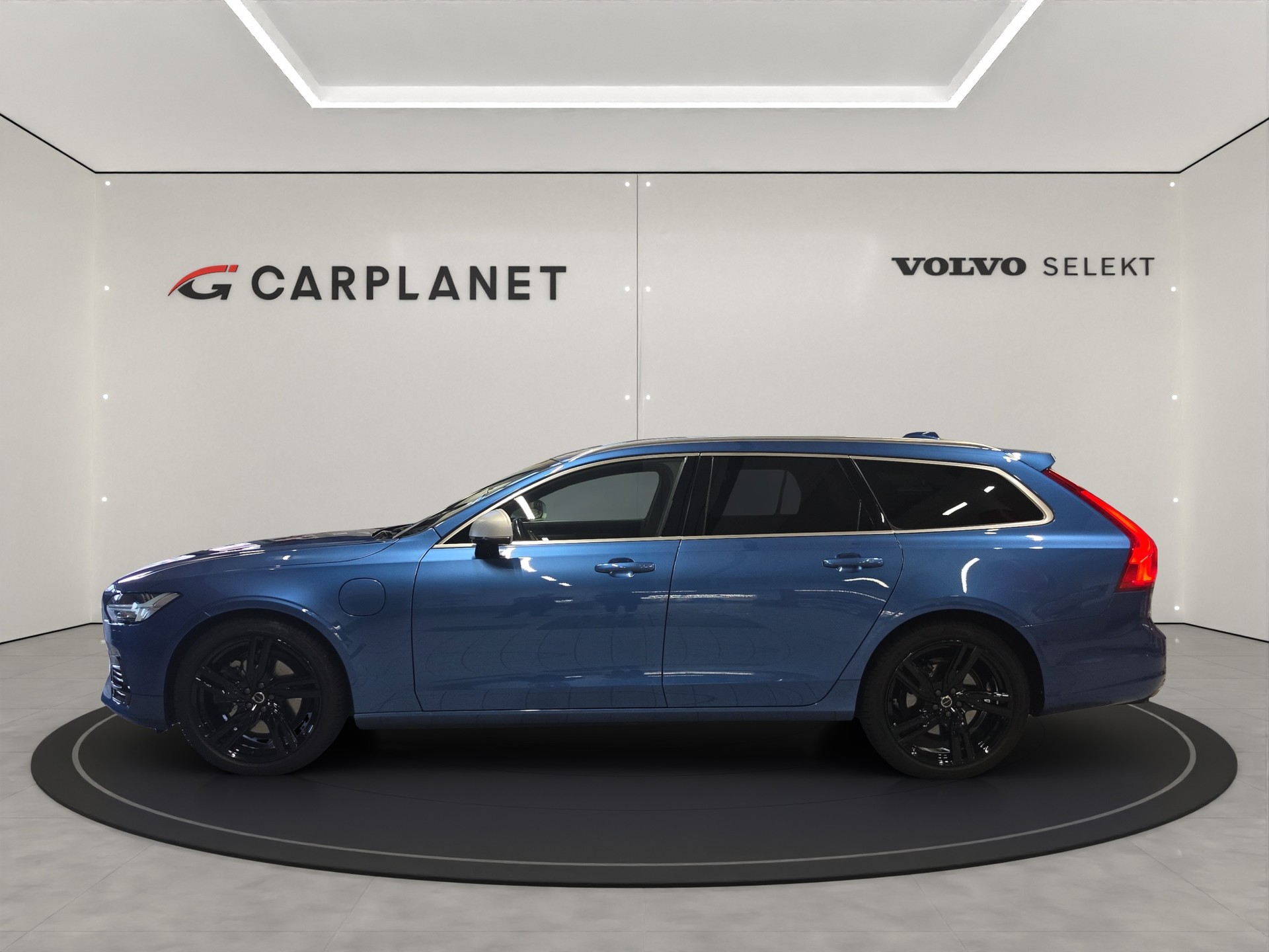 VOLVO V90 2.0 T8 TE R-Design AWD-image-2