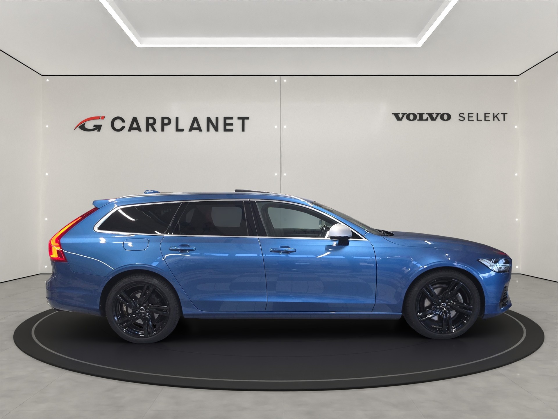 VOLVO V90 2.0 T8 TE R-Design AWD-image-4