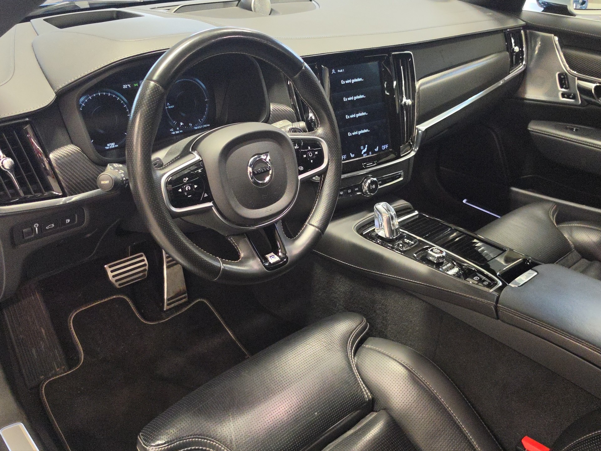VOLVO V90 2.0 T8 TE R-Design AWD-image-10