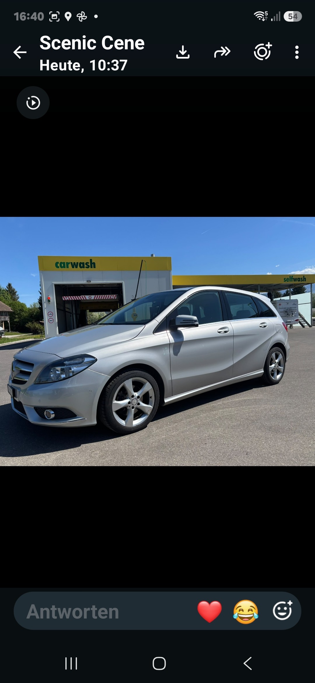 Car photo