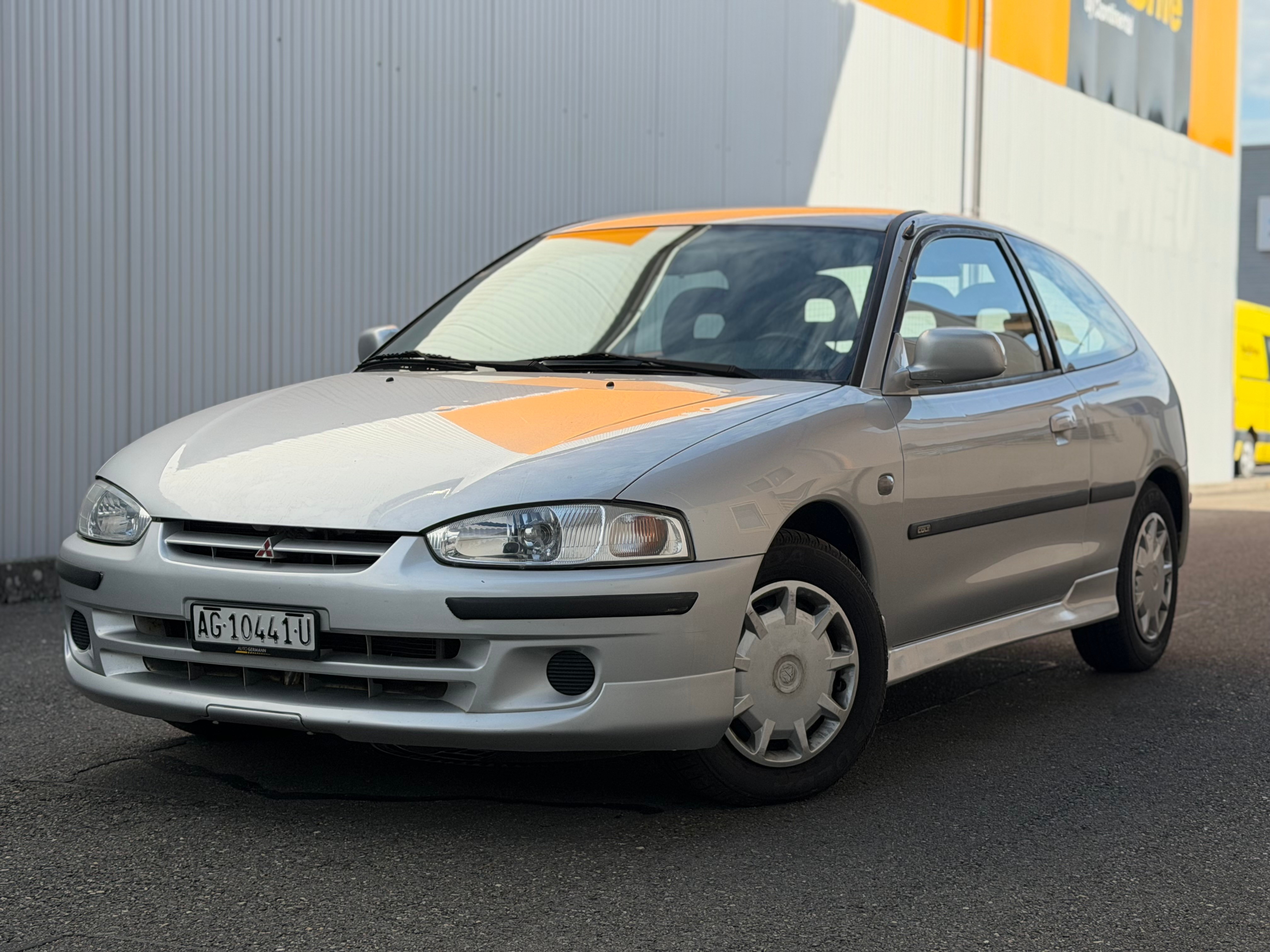 Car photo