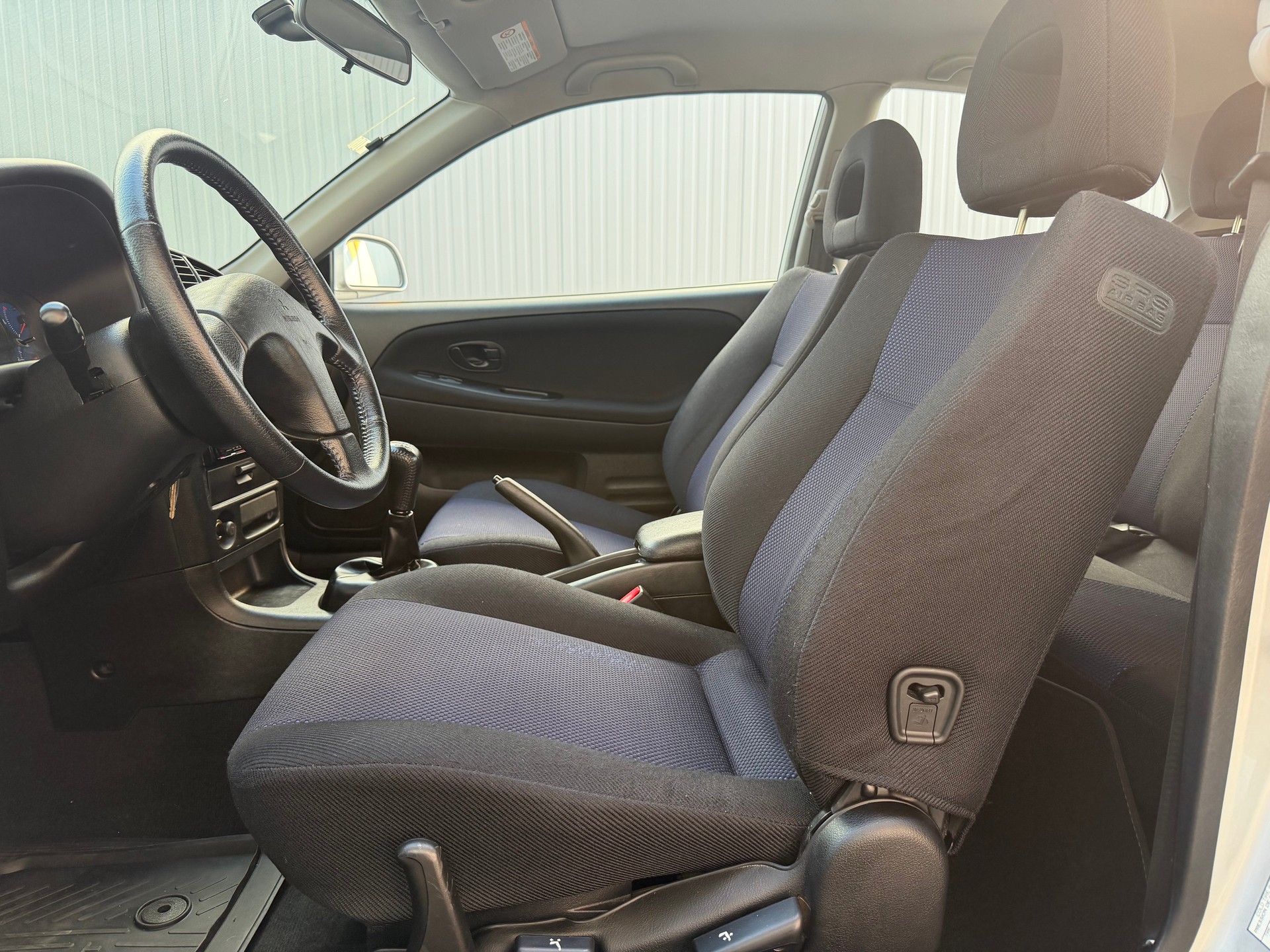 MITSUBISHI Colt 1.3 16V SILVER 25-image-7