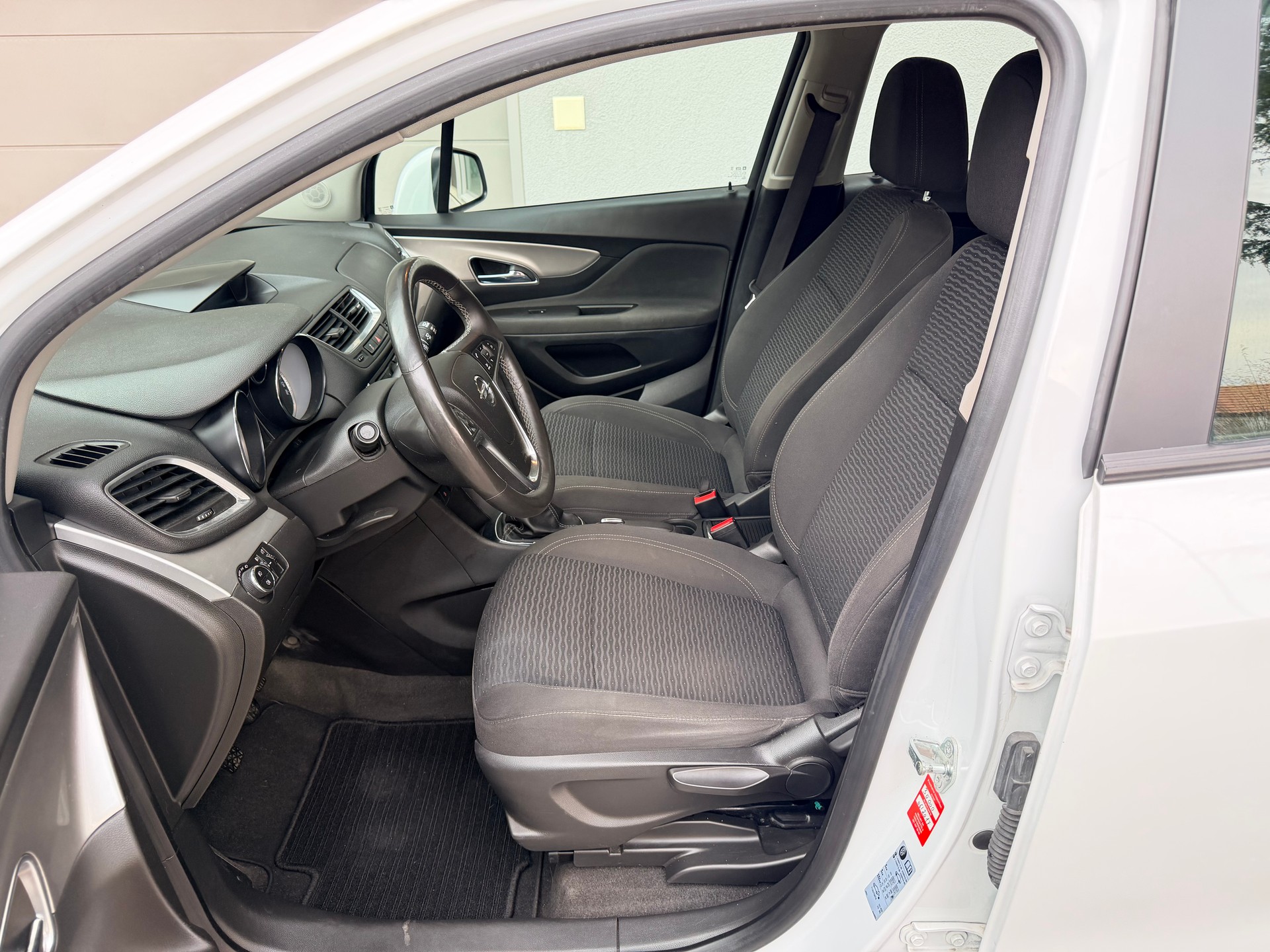 OPEL Mokka 1.4i 16V Turbo Drive 4WD-image-10