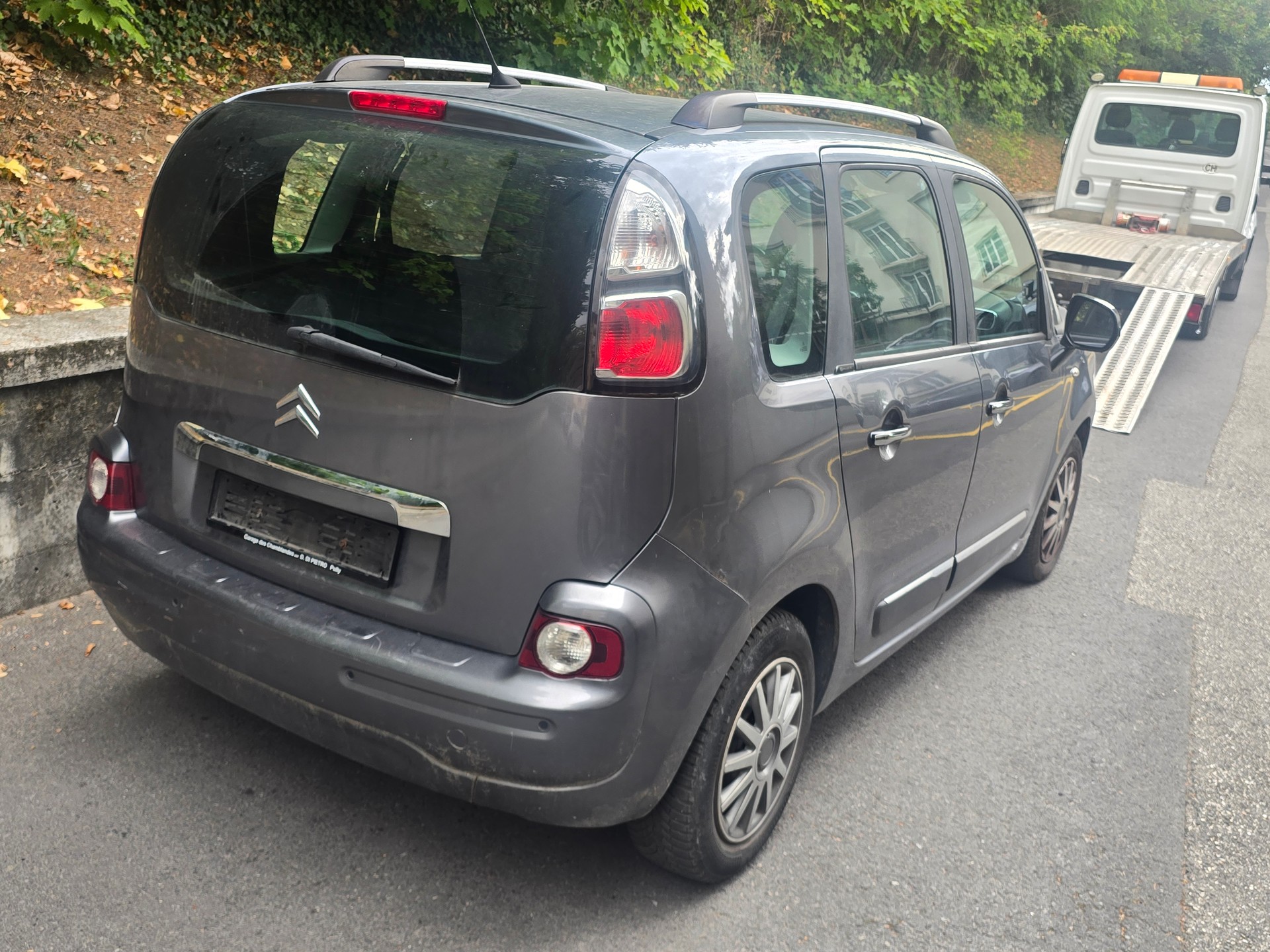 CITROEN C3 Picasso 1.6 HDi Exclusive-image-3