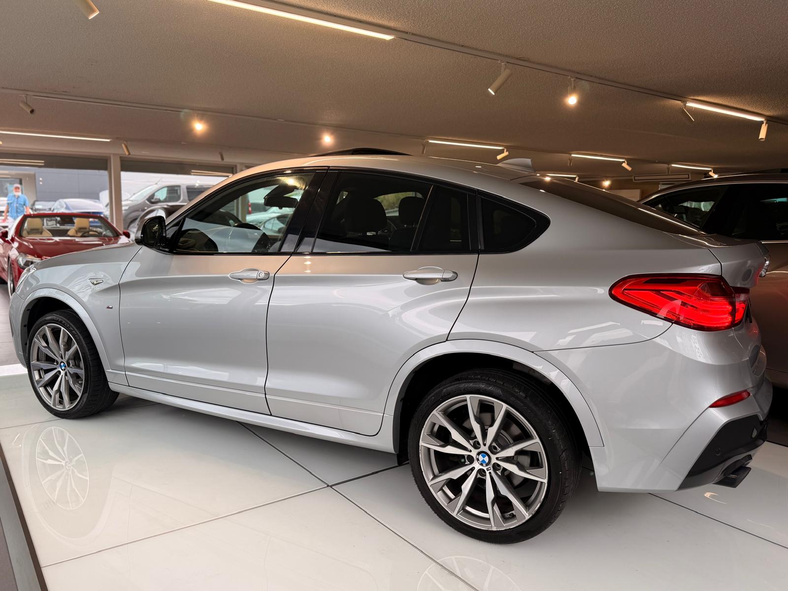 BMW X4 M 40i Steptronic-image-10
