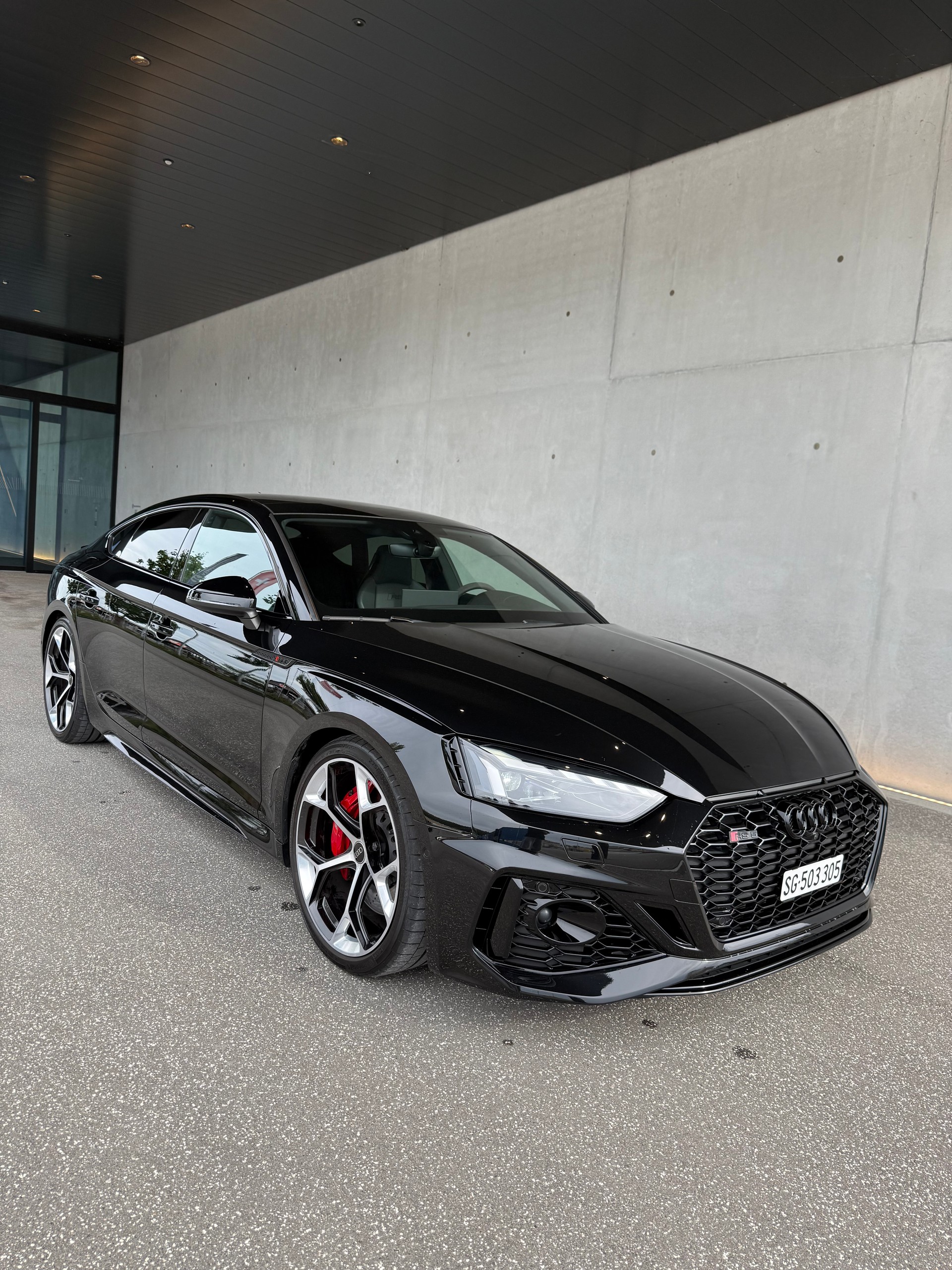 AUDI RS5 Competition Coupé 2.9 TFSI quattro tiptronic / Black exterior package-image-1
