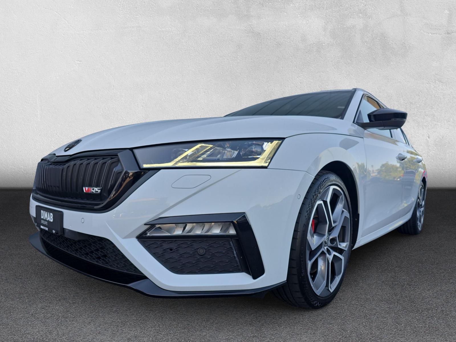 SKODA Octavia Combi 2.0 TSI RS DSG (CH)-image-8