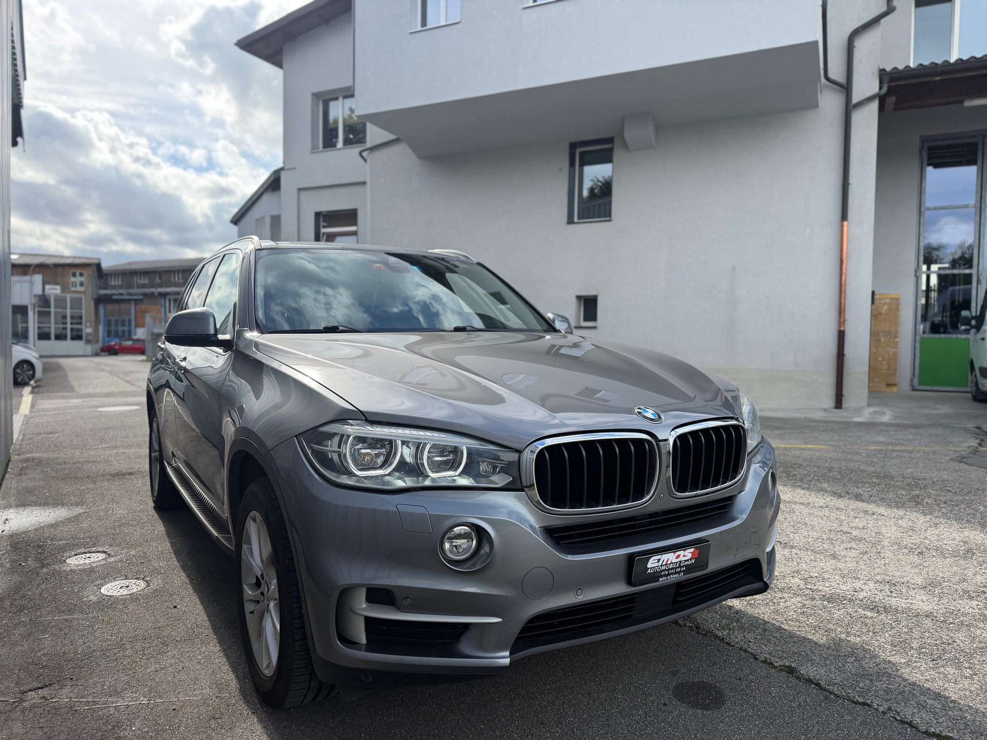BMW X5 xDrive 30d Steptronic ** 7 Plätze *-image-1