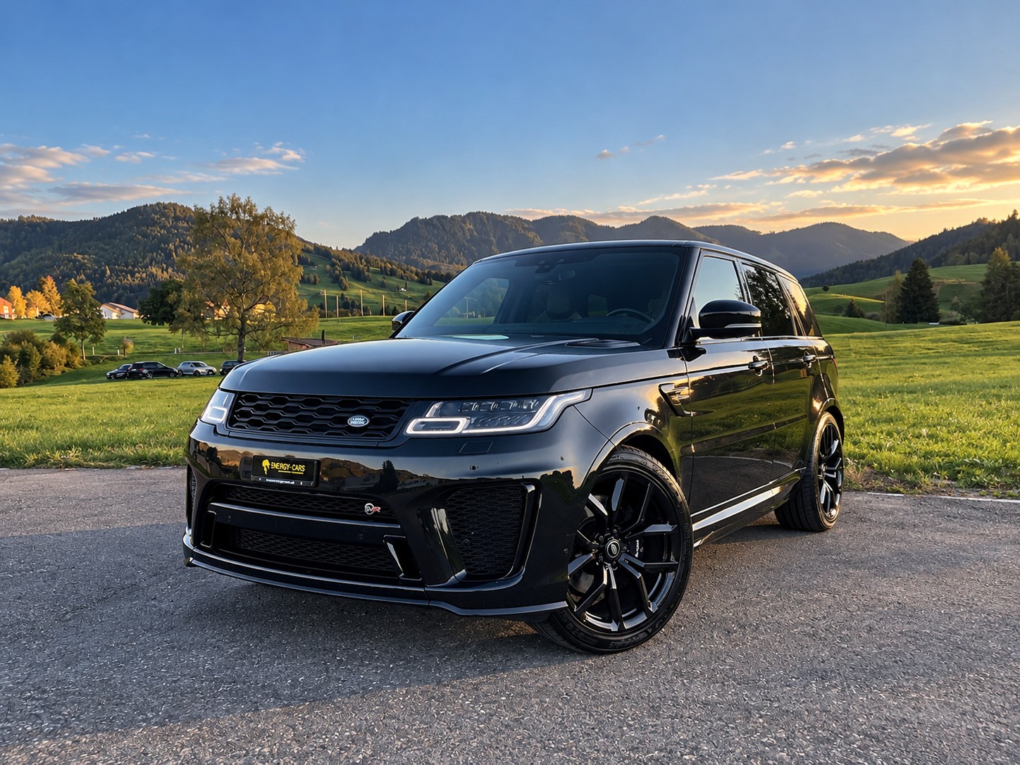 LAND ROVER Range Rover Sport 575 5.0 V8 S/C SVR Automatic-image-0