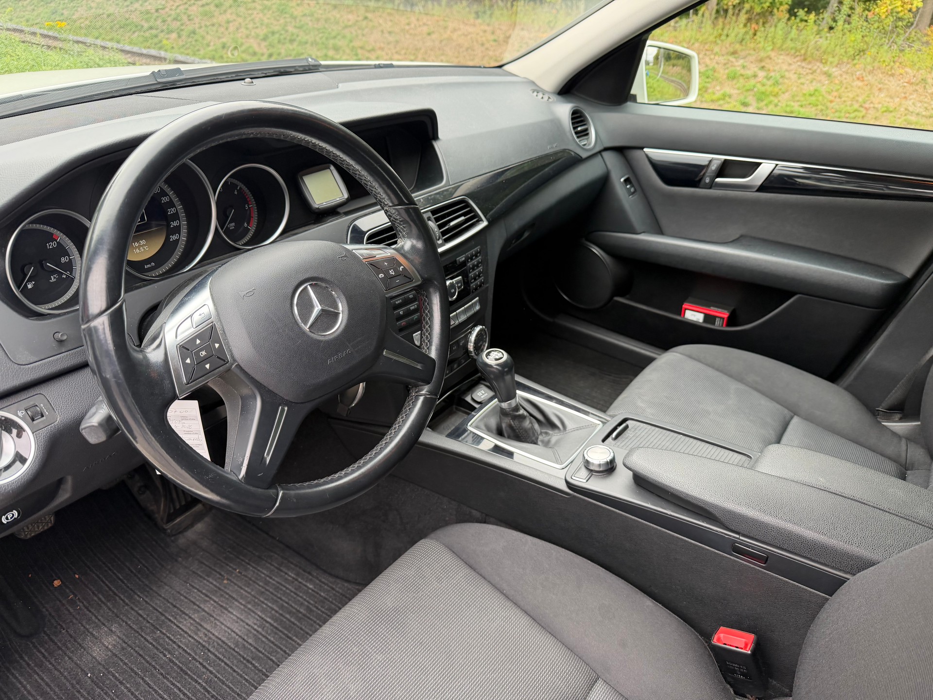 MERCEDES-BENZ C 180 CDI BlueEfficiency MyStar-image-12
