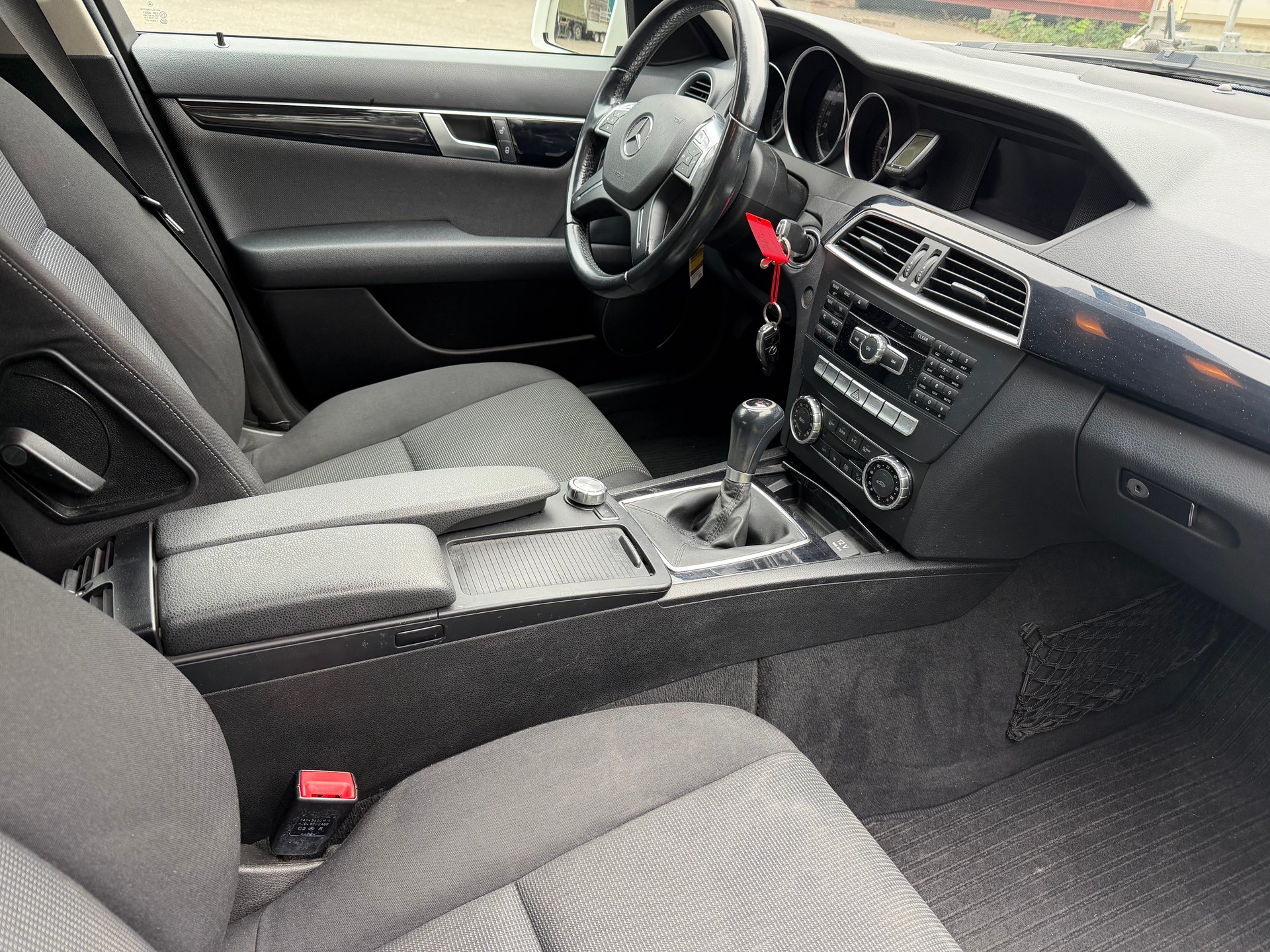MERCEDES-BENZ C 180 CDI BlueEfficiency MyStar-image-7