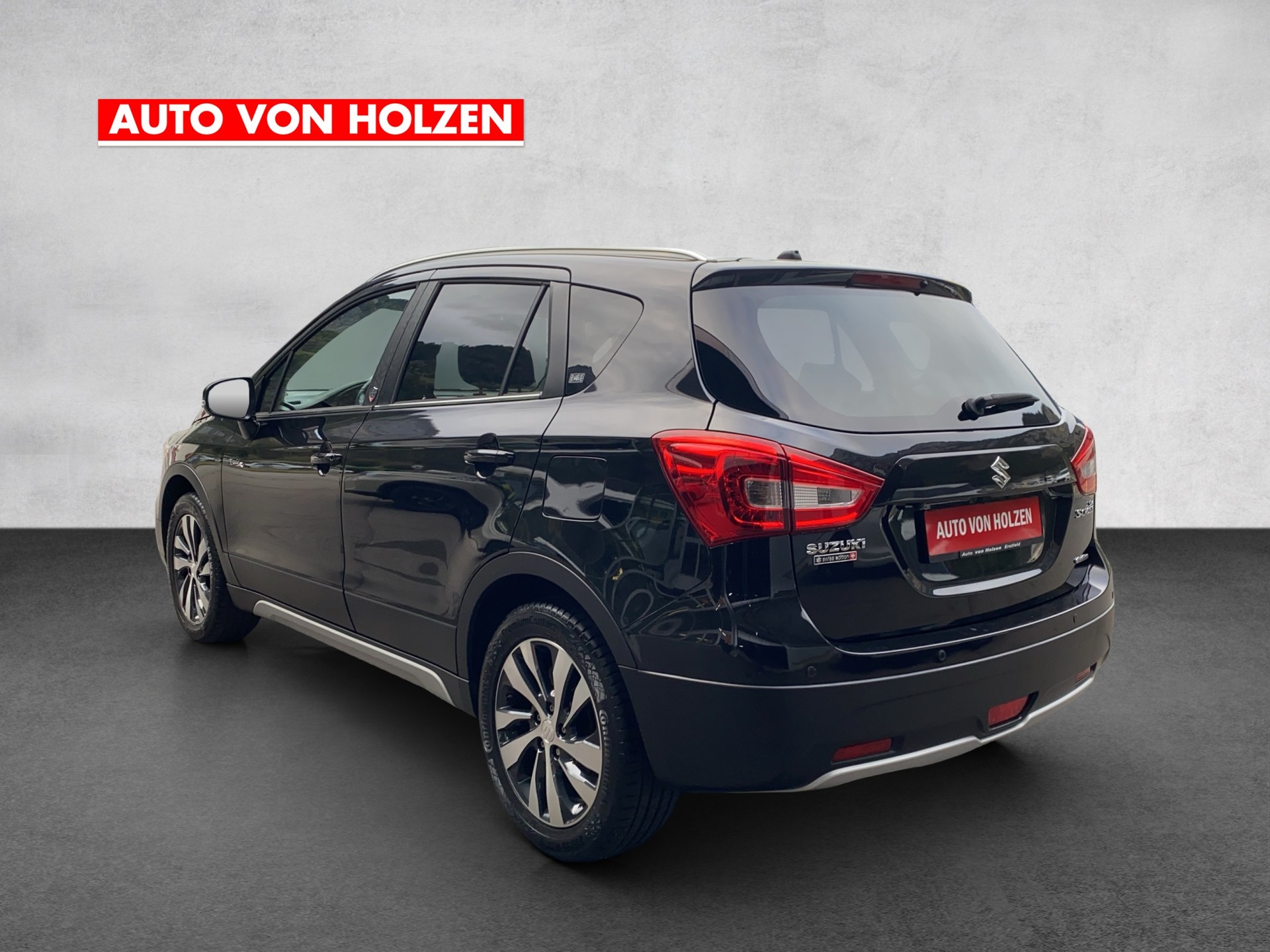 SUZUKI SX4 S-Cross 1.4 16V Piz Sulai Top 4WD-image-2
