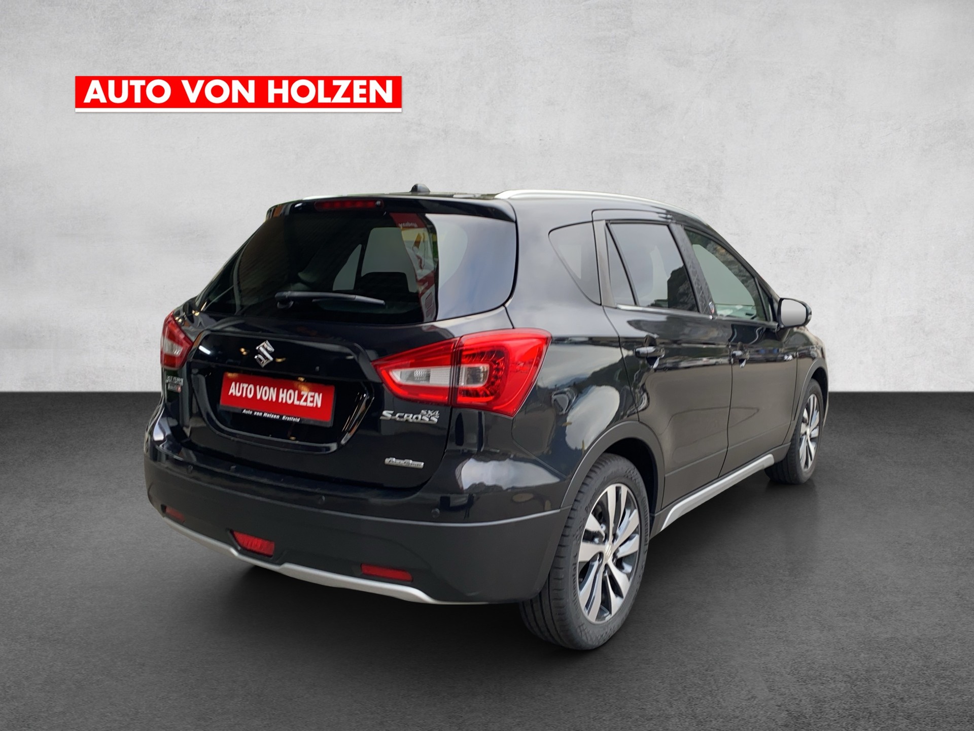 SUZUKI SX4 S-Cross 1.4 16V Piz Sulai Top 4WD-image-4