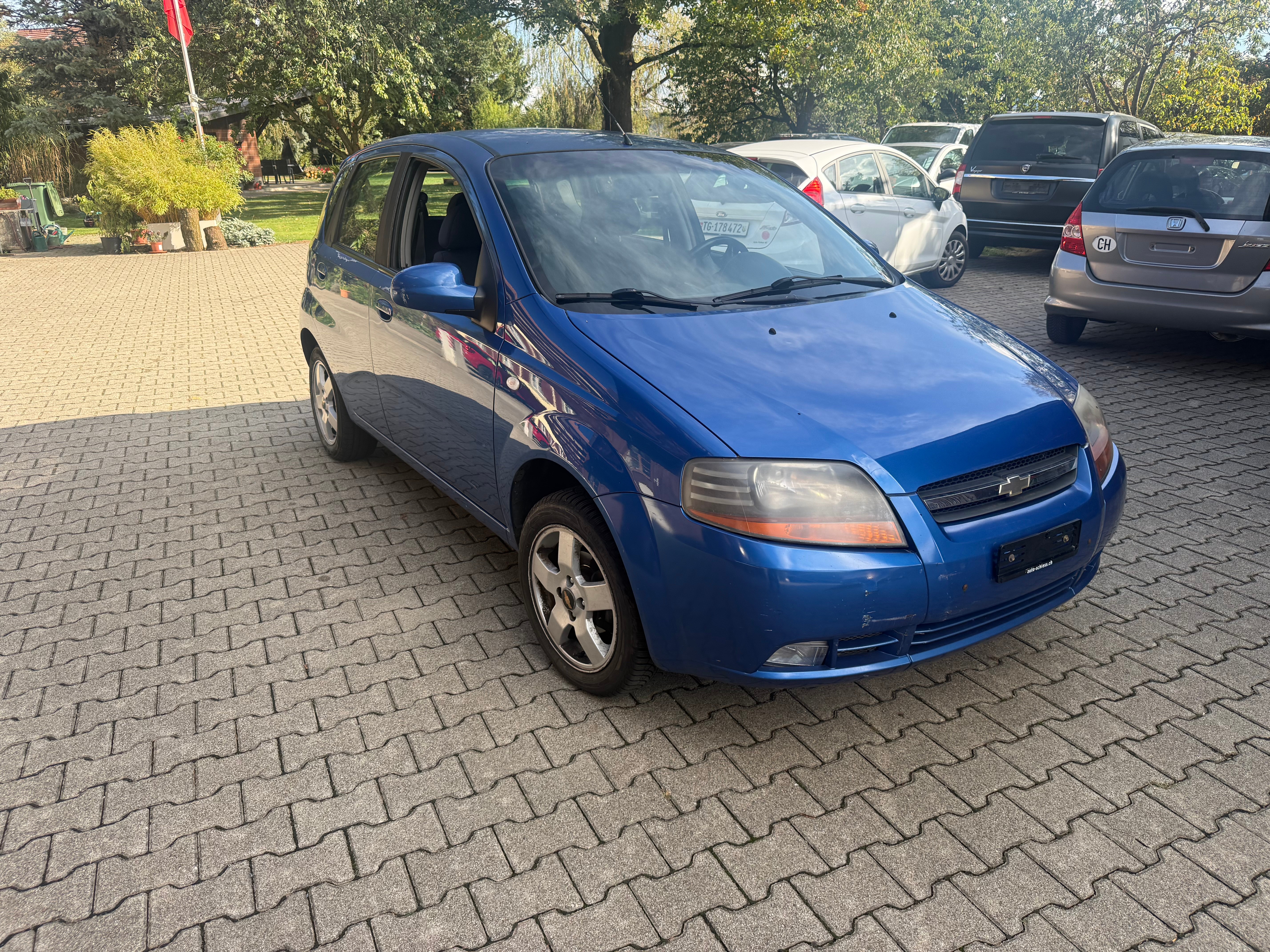 Car photo
