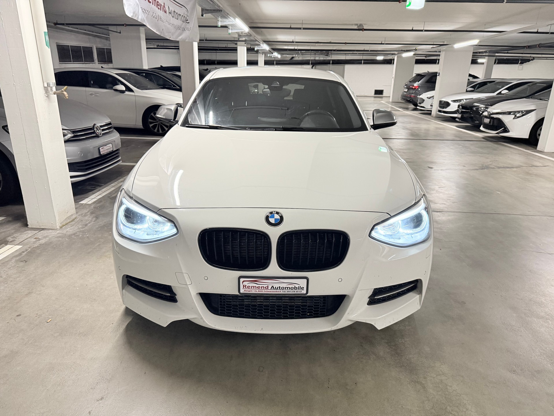 BMW M135i xDrive Steptronic-image-2