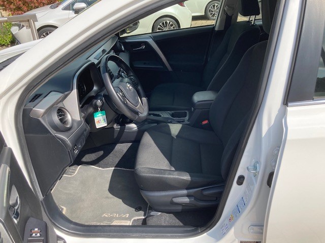 TOYOTA RAV-4 2.0 Luna Multidrive S-image-8