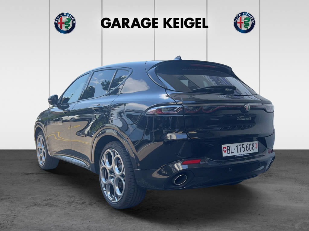 ALFA ROMEO Tonale 1.3 Plug-in Hybrid Veloce Q4-image-2