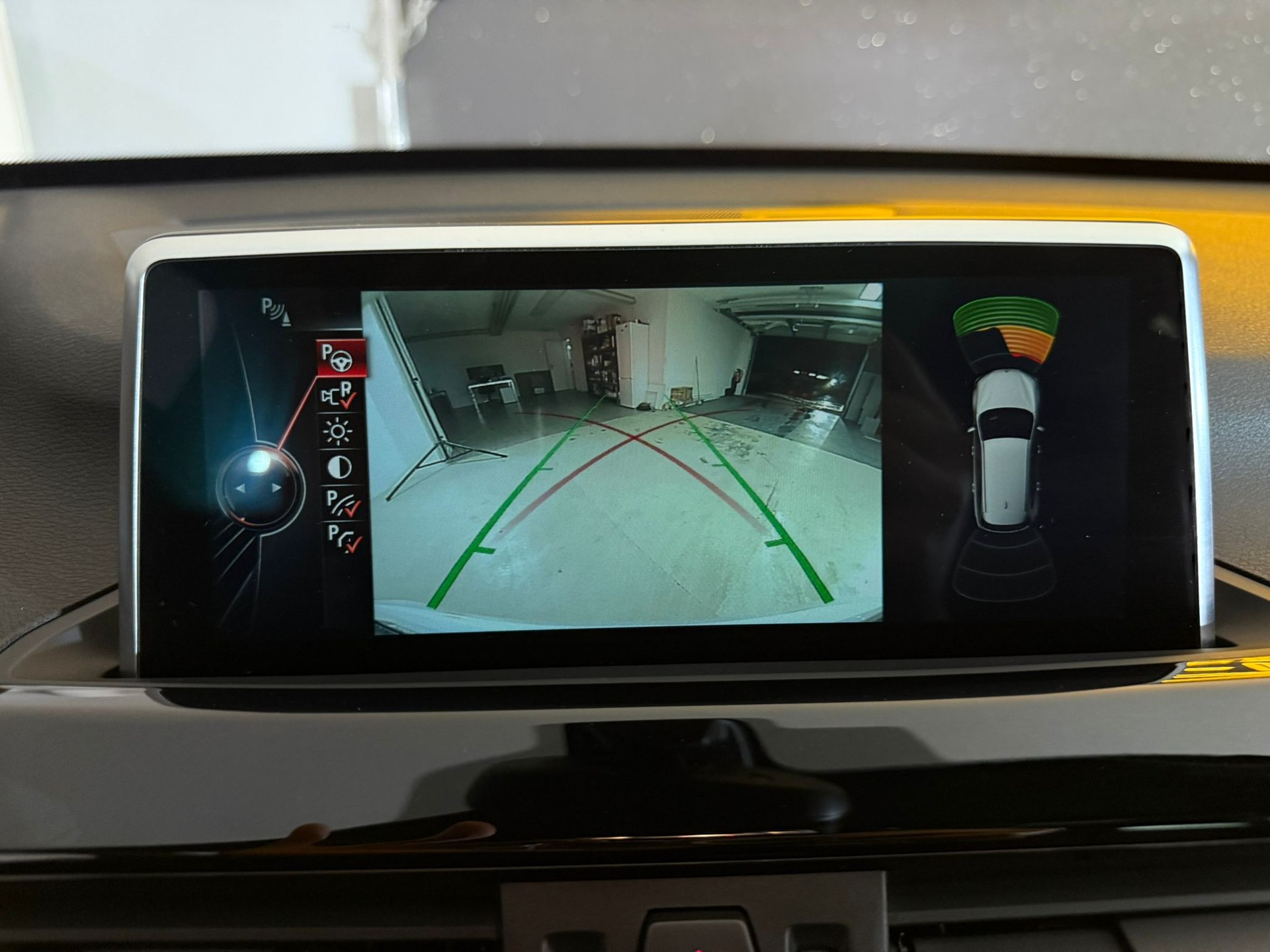 BMW X1 xDrive 25i M Sport Steptronic-image-11