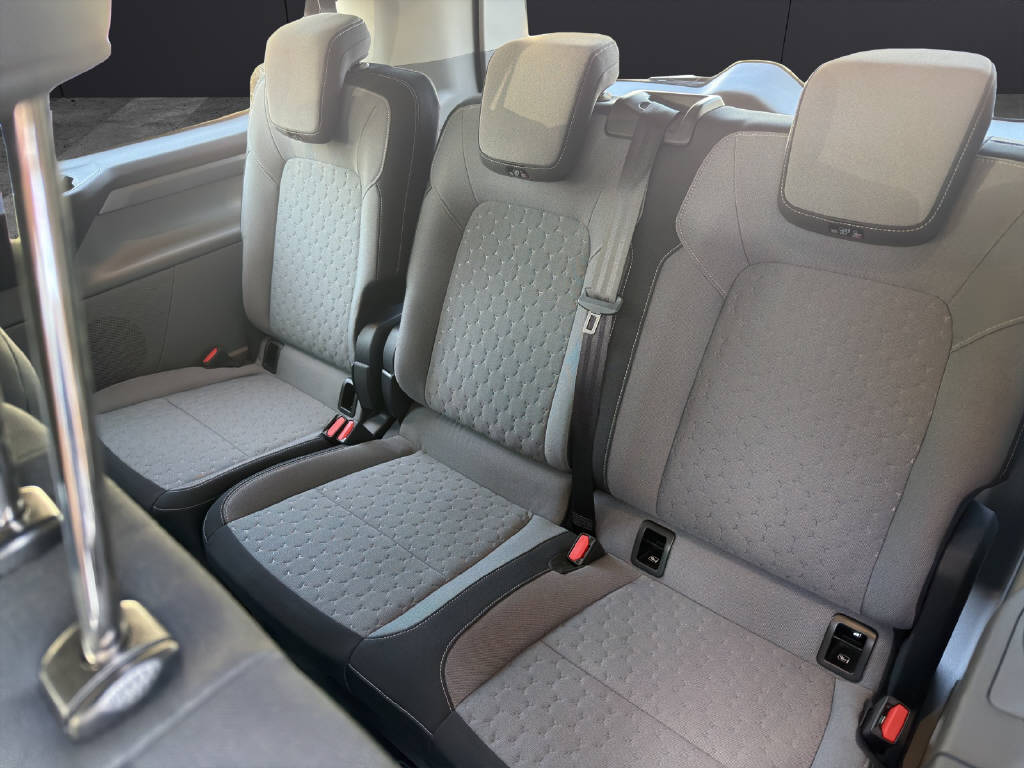 FORD Tourneo Custom 320 L1 2.0 EcoBlue 136 Titanium-image-21