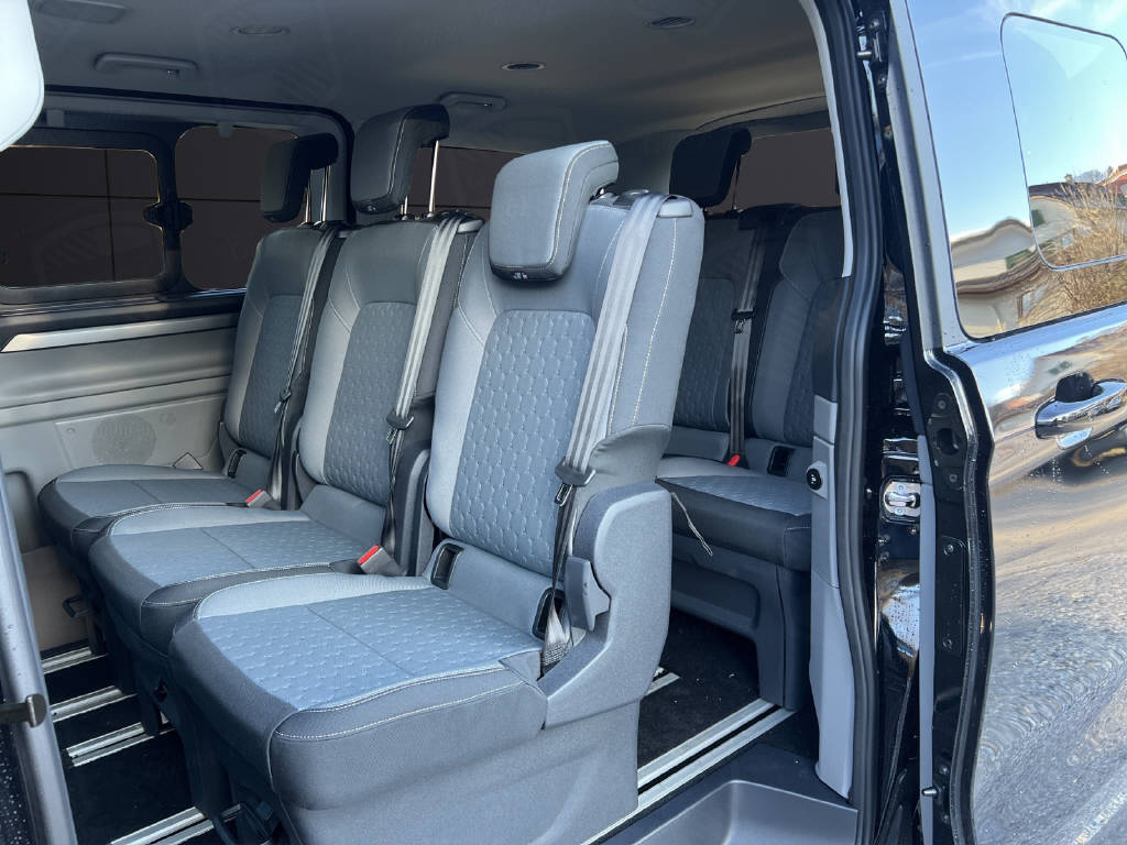 FORD Tourneo Custom 320 L1 2.0 EcoBlue 136 Titanium-image-14
