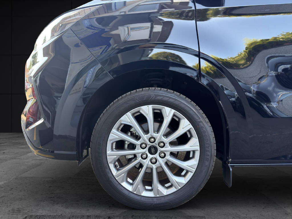 FORD Tourneo Custom 320 L1 2.0 EcoBlue 136 Titanium-image-19