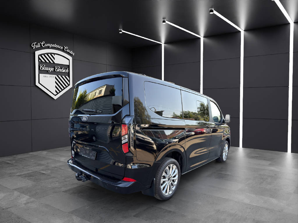 FORD Tourneo Custom 320 L1 2.0 EcoBlue 136 Titanium-image-4