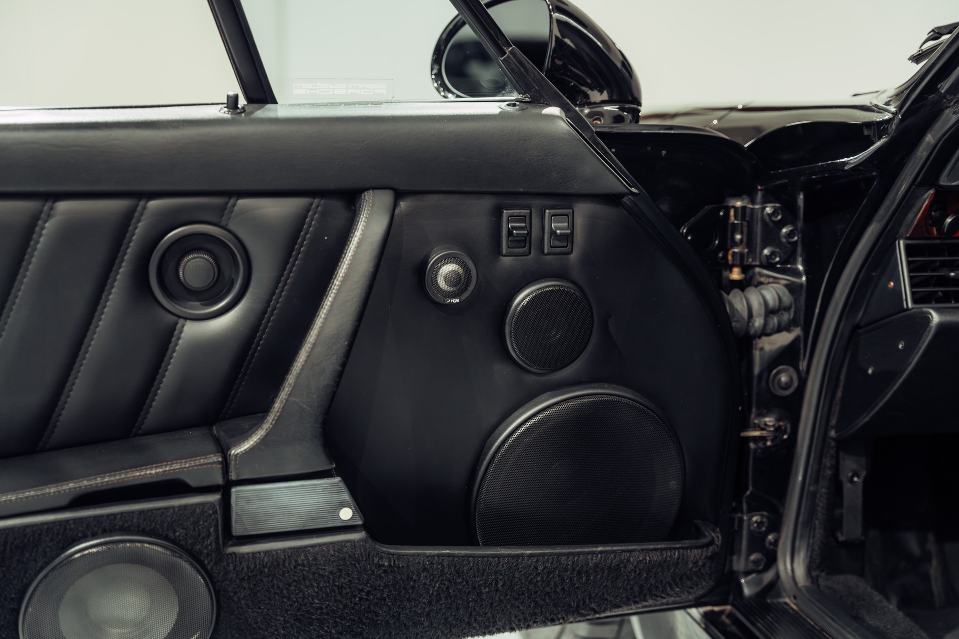 PORSCHE 911 964 Werksturbolook WTL-image-20
