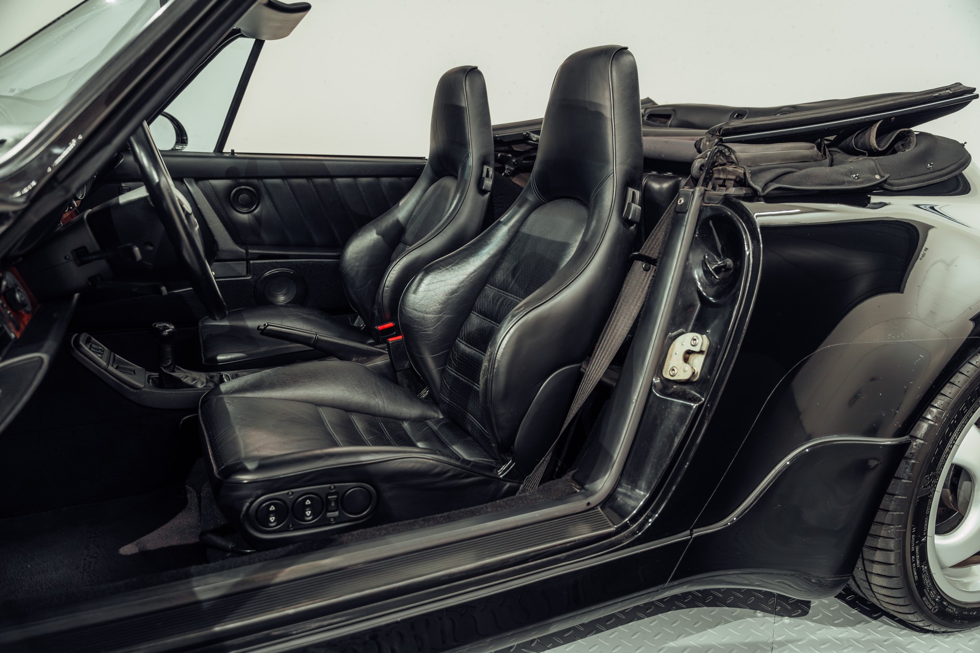 PORSCHE 911 964 Werksturbolook WTL-image-18