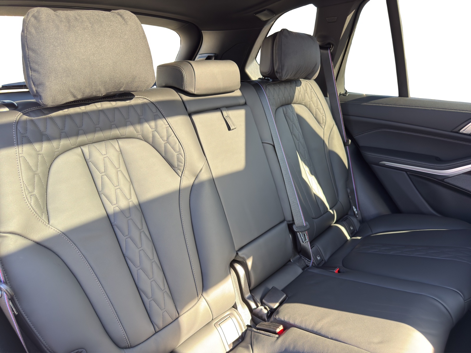 BMW X5 xDrive 48V 40d M Sport Pro Steptronic-image-15