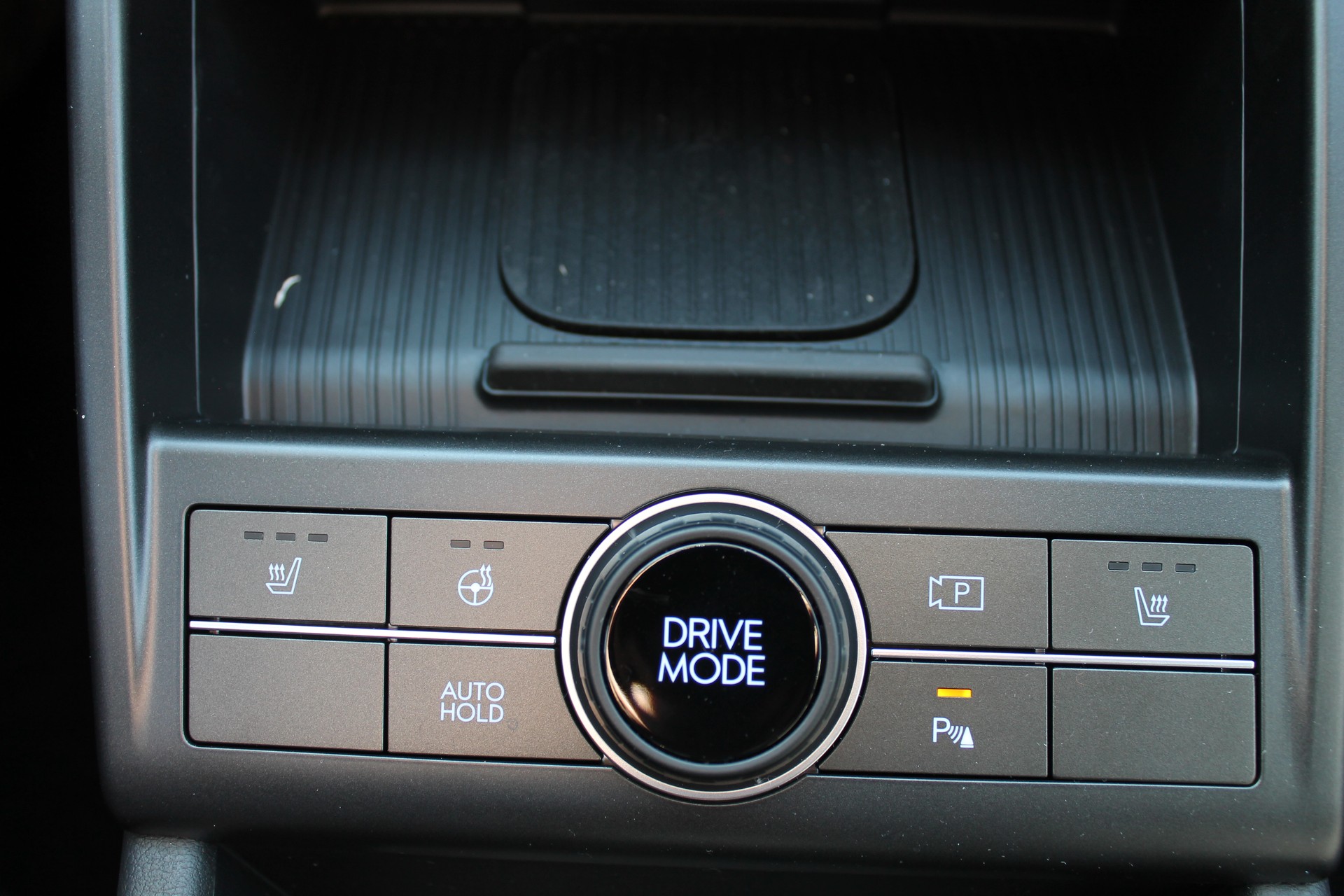 HYUNDAI Kona EV 65.4 kWh Amplia-image-14
