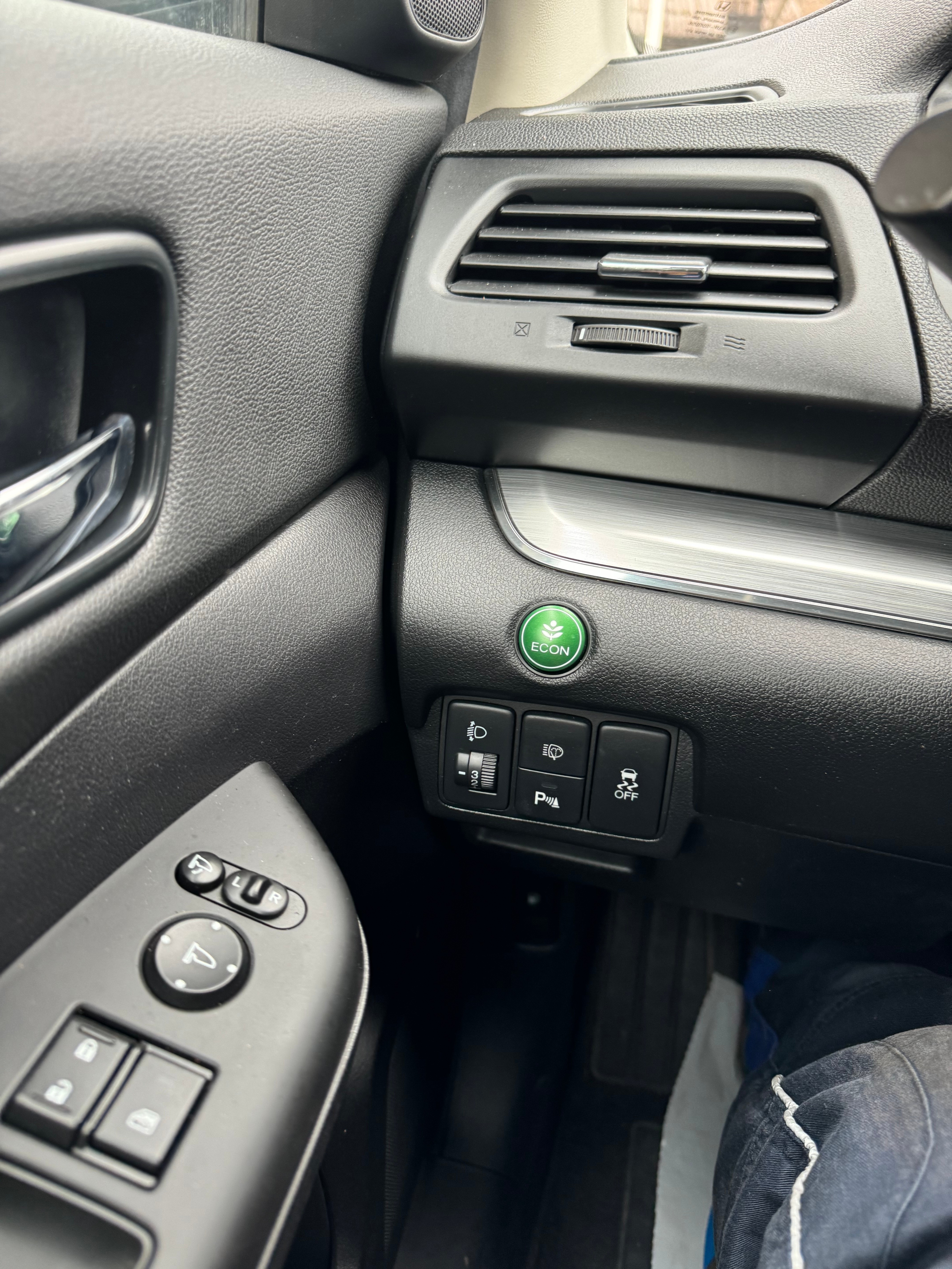 HONDA CR-V 1.6 i-DTEC Elegance Plus 2WD — slika 10