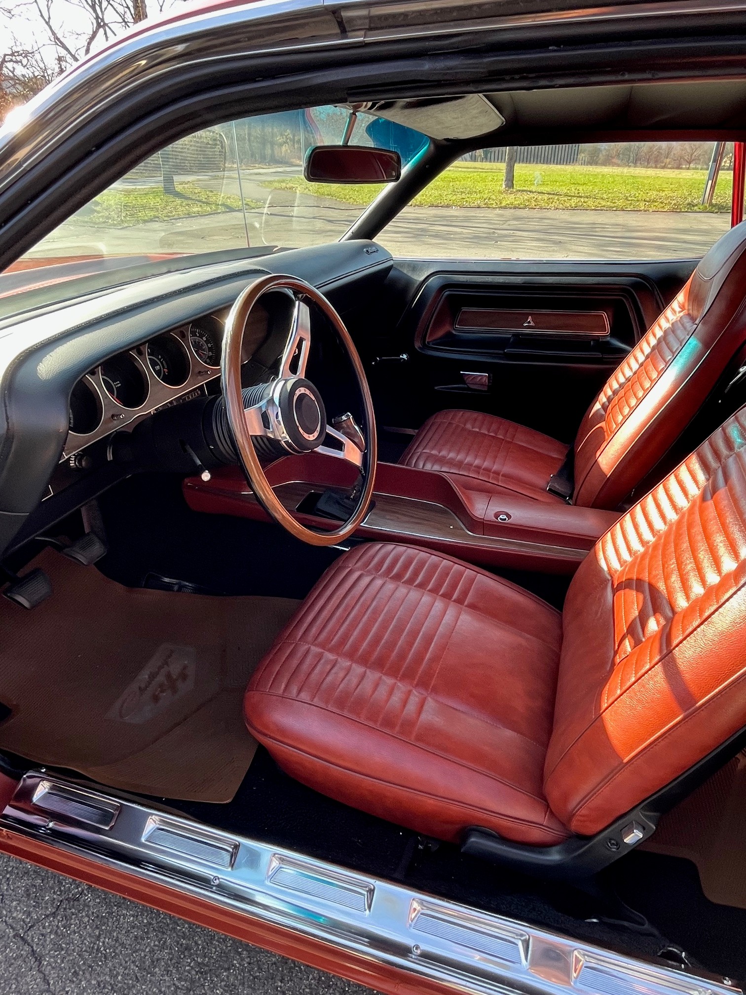 DODGE Challenger r/t 440 Magnum-image-16