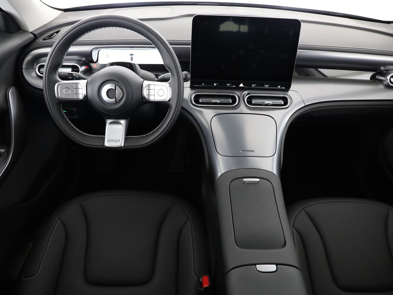 SMART #1 Pure+-showroom-element-1