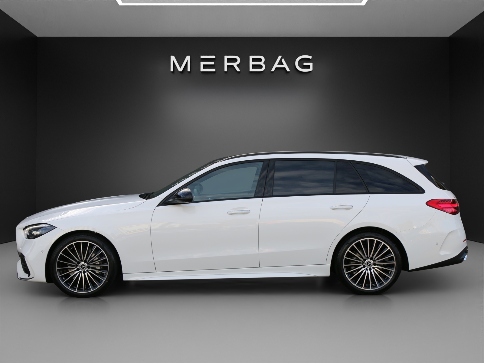MERCEDES-BENZ C 220 d 4MATIC T-Modell Swiss Star-image-1