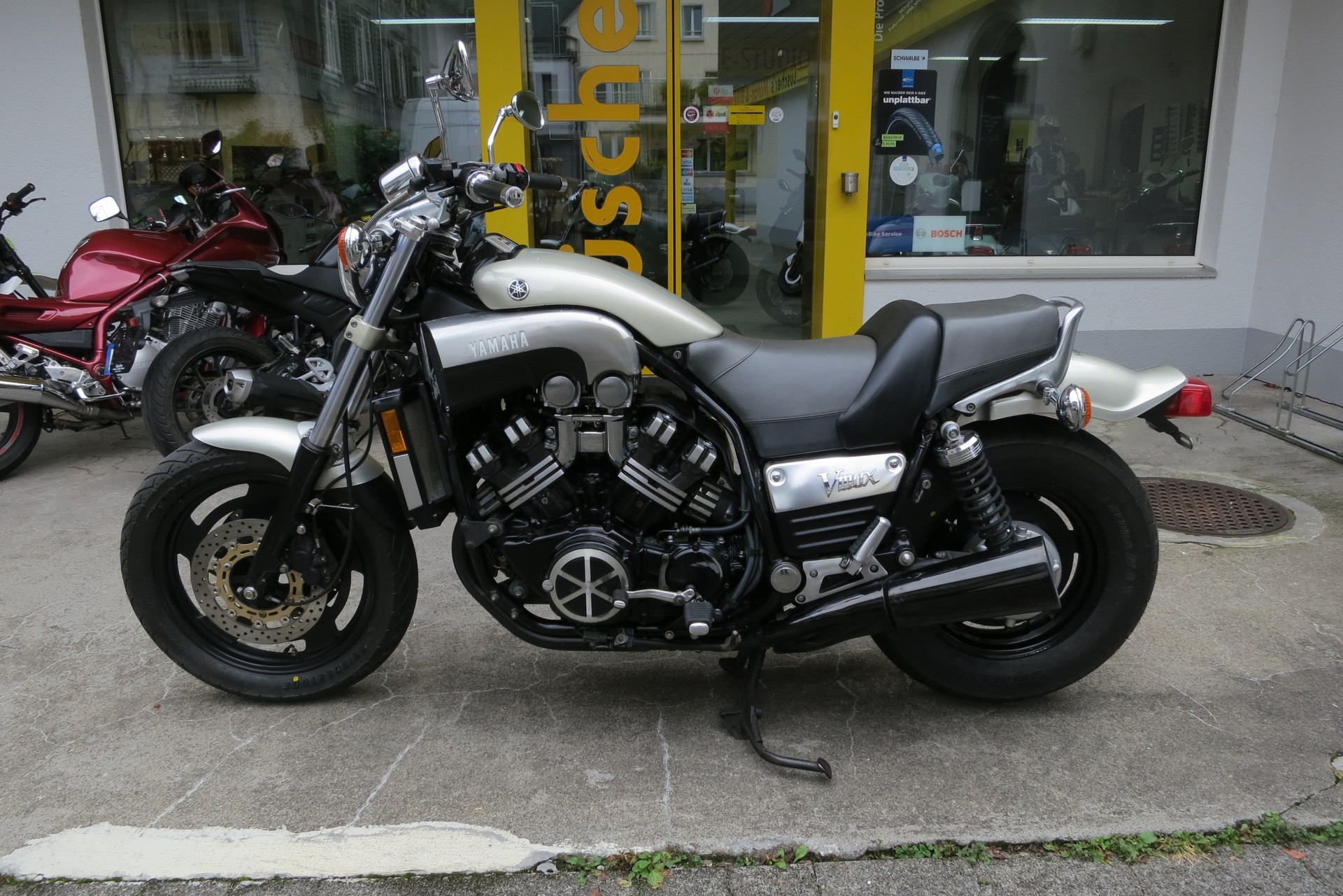 YAMAHA V-Max VMX 1200 (CAN)