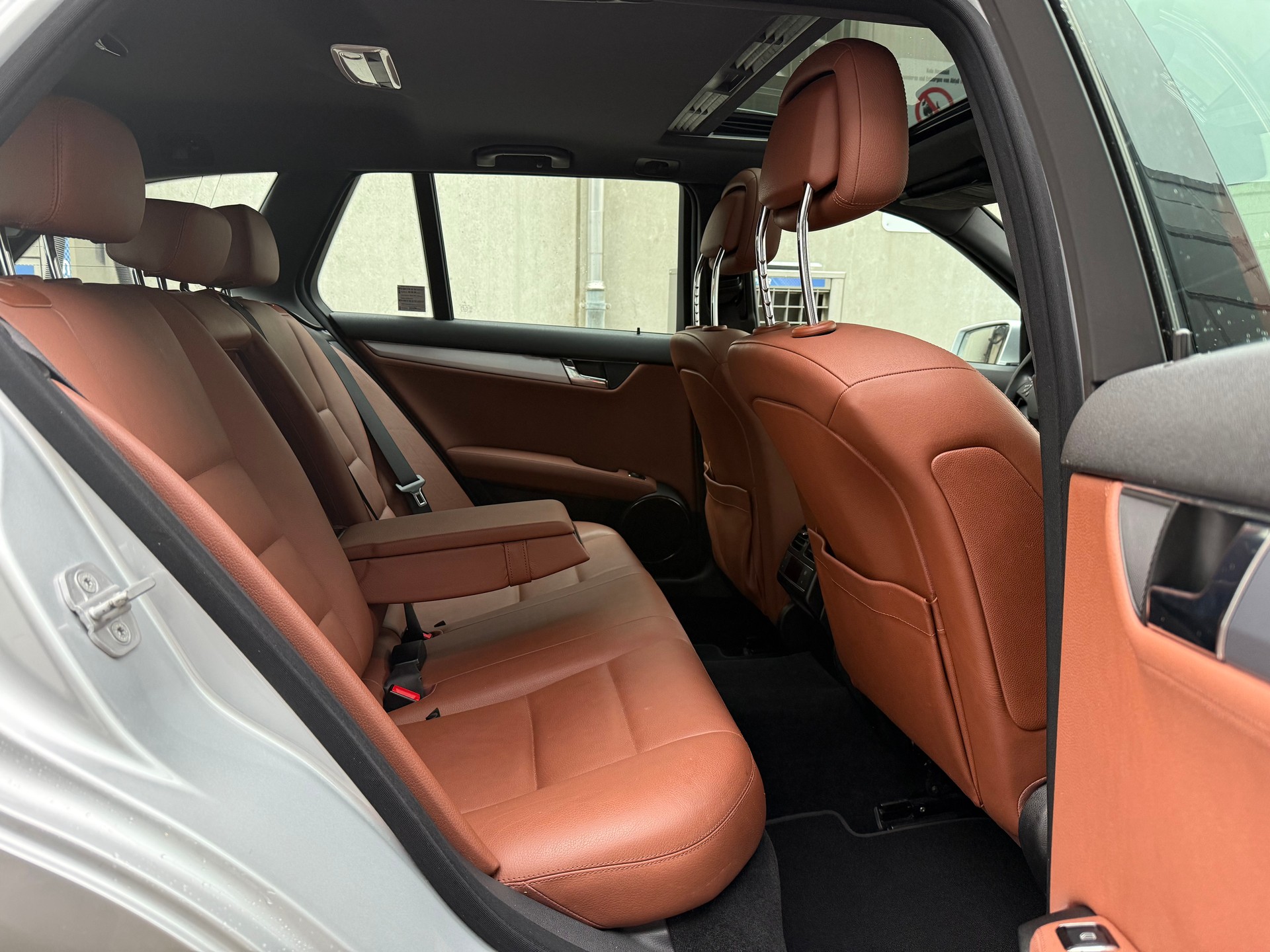 MERCEDES-BENZ C 350 CDI BlueEff. Avantgarde 4Matic 7G-Tronic *CH Fahrzeug *Frisch ab MFK *Glas-Schiebedach *Lederausstattung *Tempomat-image-14