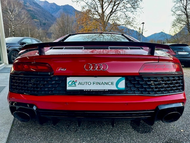 AUDI R8 Coupé performance S-Tronic-image-5