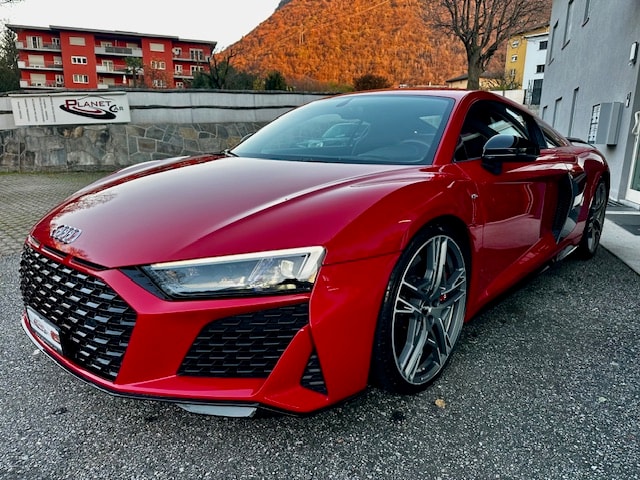AUDI R8 Coupé performance S-Tronic
