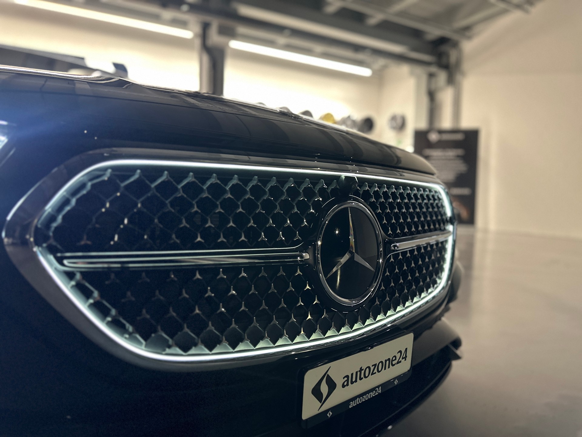MERCEDES-BENZ E 450 AMG Line 4matic *CH-Auto*Gratis Service*MSI Garantie bis 07.27*Top Ausstattung*Sitzbelüftung*-image-12