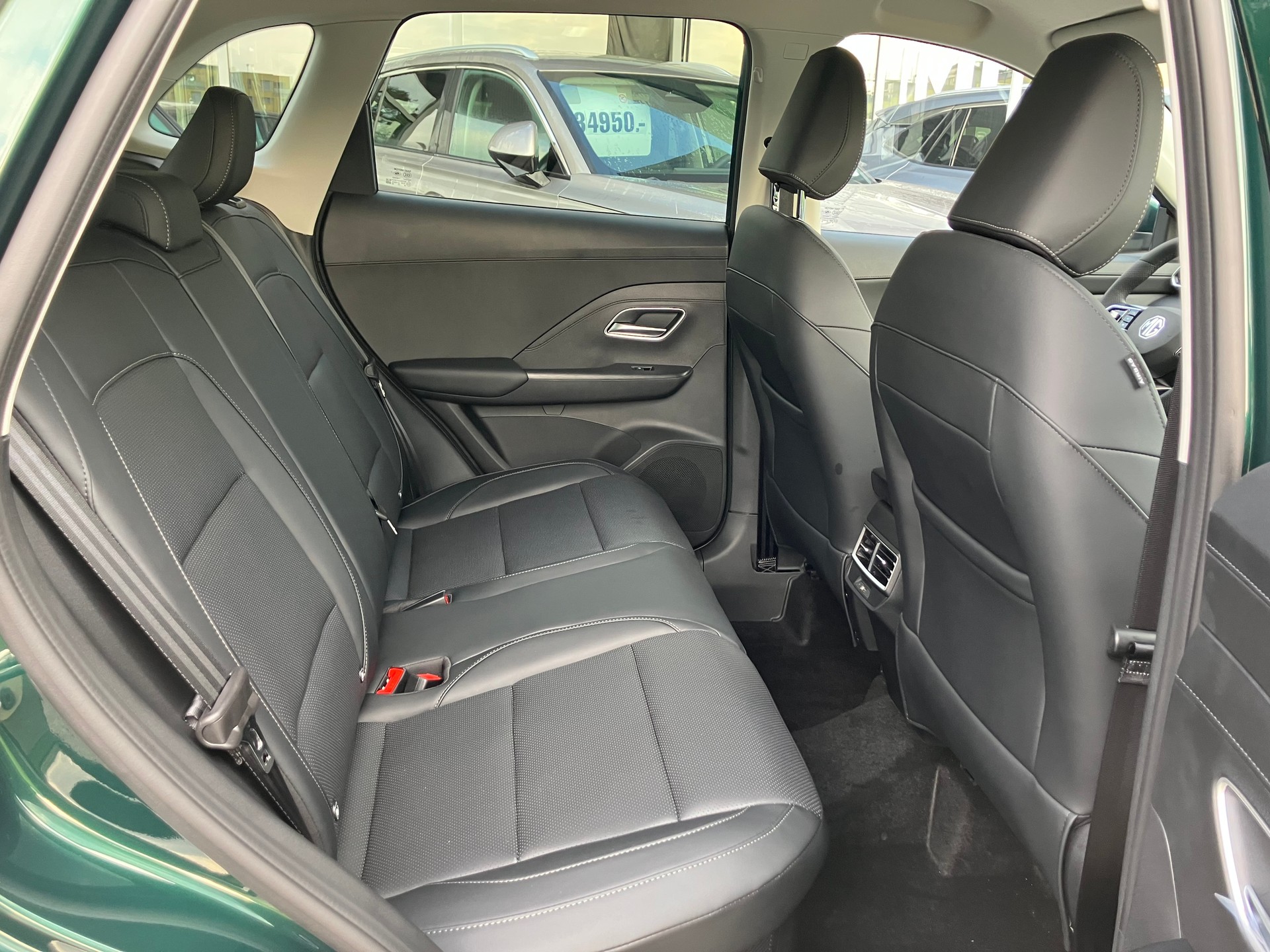 MG ZS 1.5 Hybrid+ Luxury-image-7