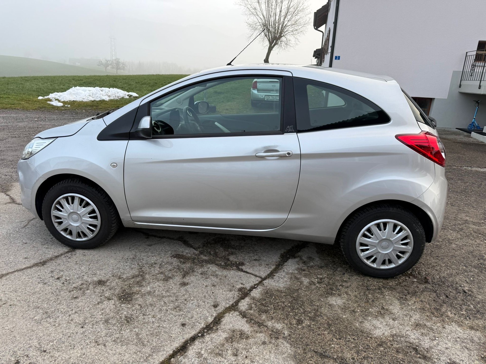 FORD KA 1.25 Ambiente-image-5