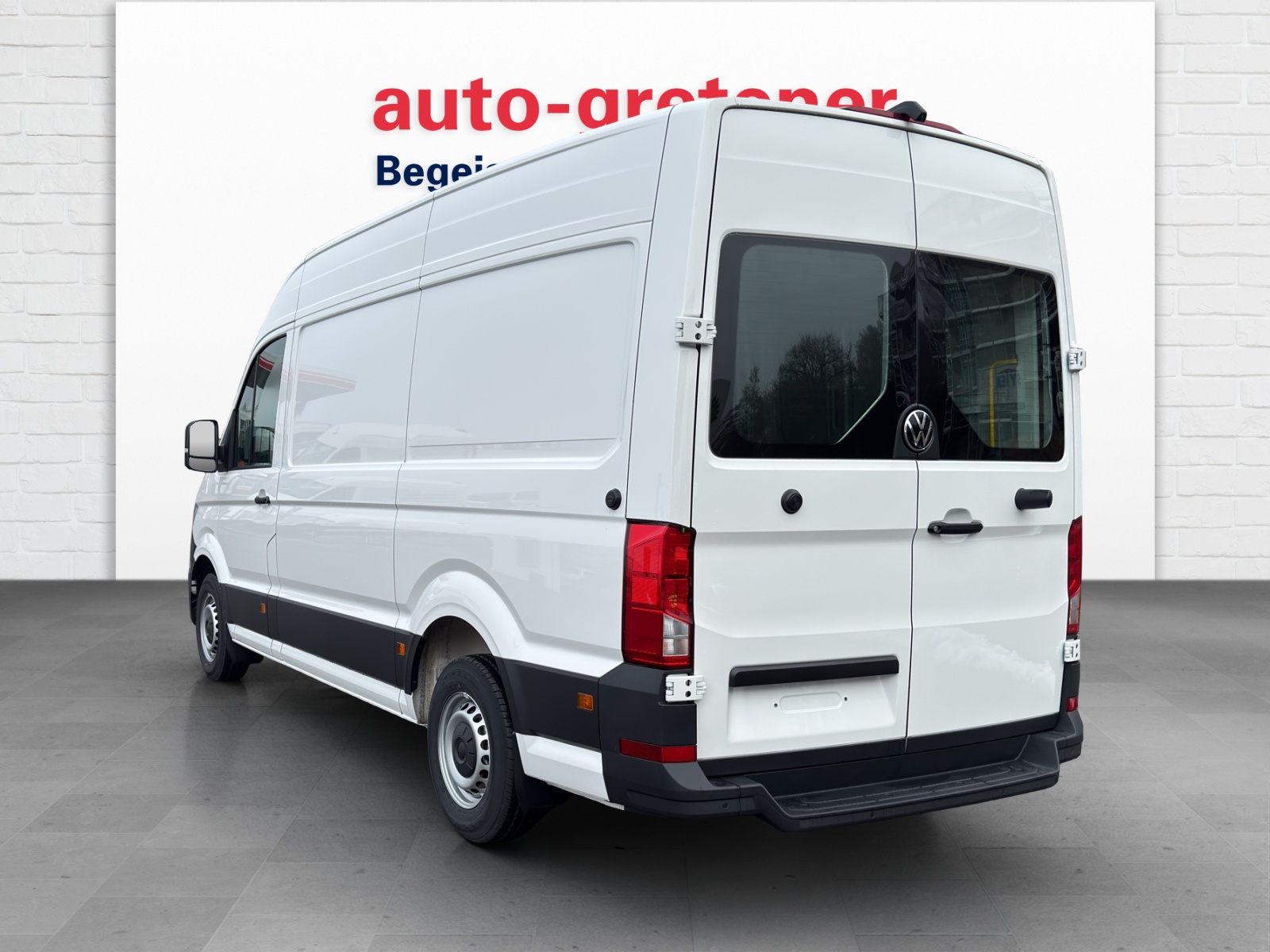 VW Crafter 35 2.0 TDI Entry L3 A-showroom-element-1