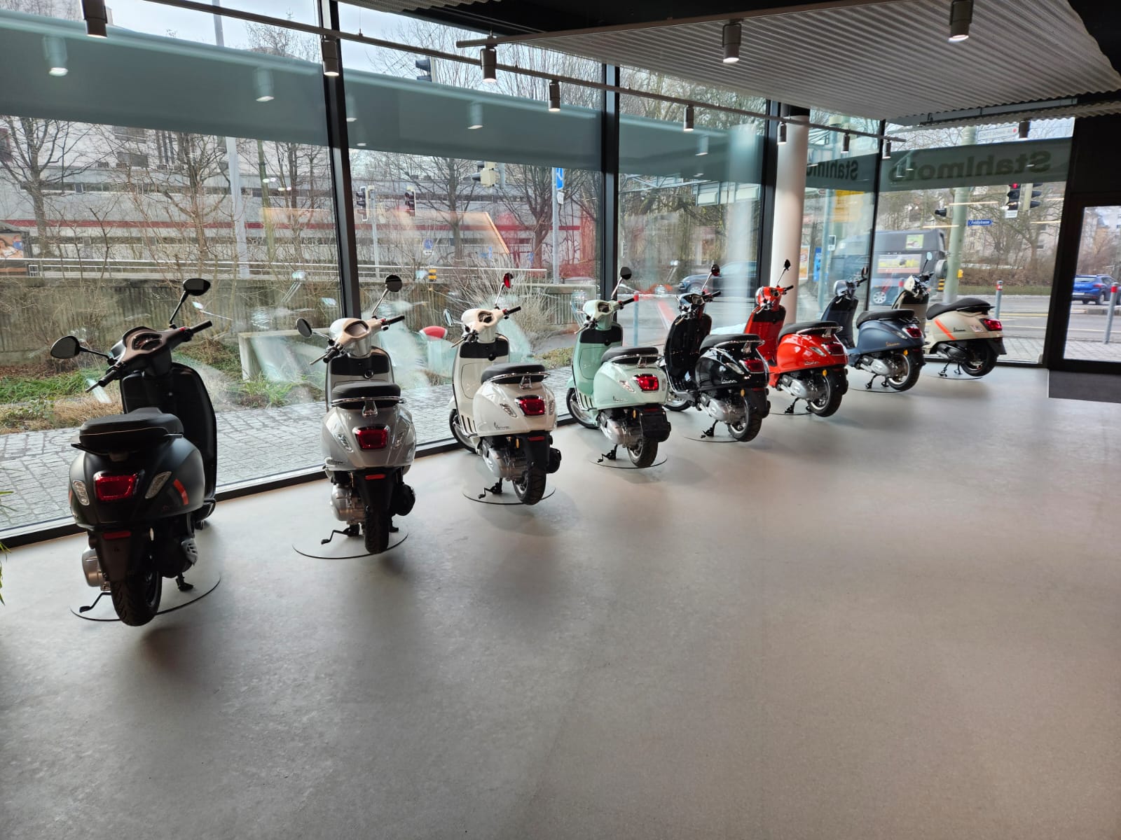 PIAGGIO Vespa 125 Sprint Sport E5+-image-12