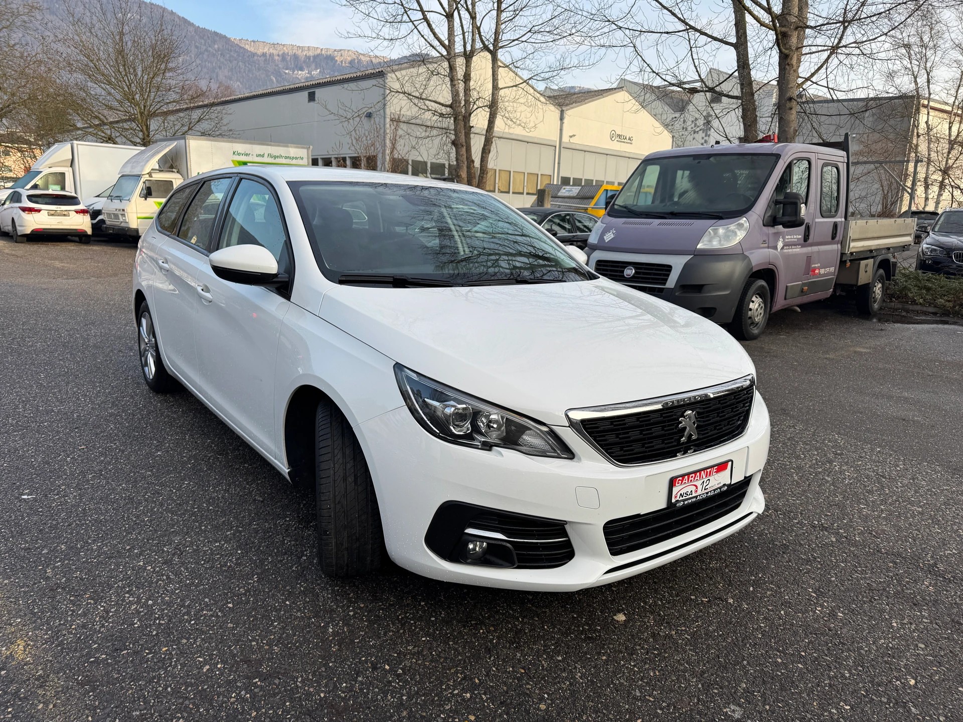 PEUGEOT 308 SW 1.5 BlueHDI Active Pack EAT8 * Gr. Navi * Klima-auto * Tempomat * PDC H * Frisch Ab MFK-image-5